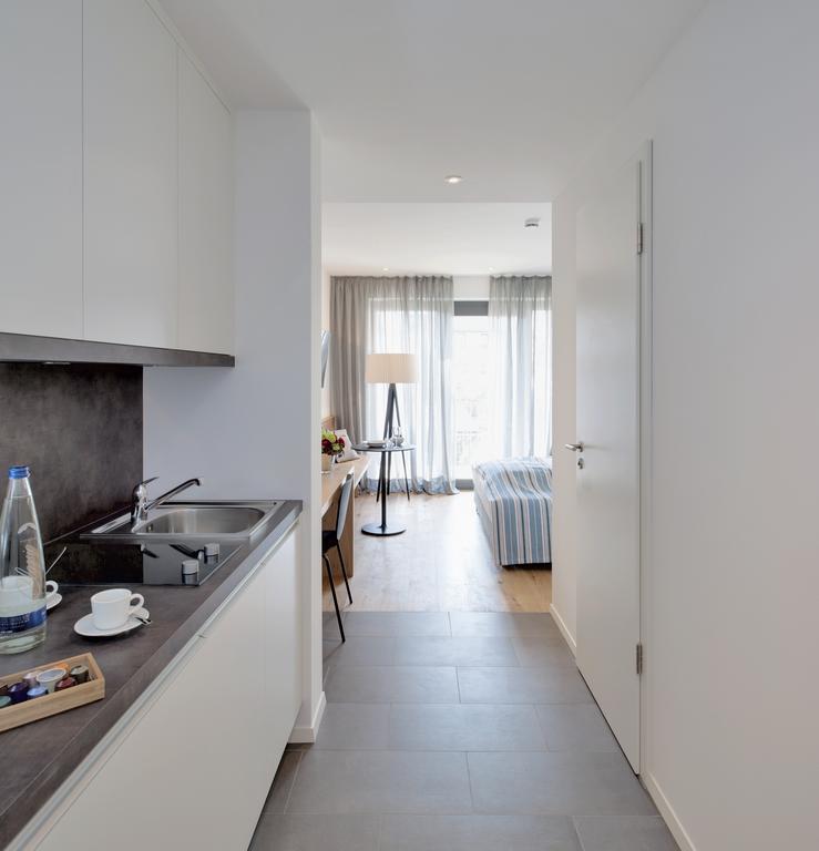 Hotel M120 Unterföhring Oda fotoğraf
