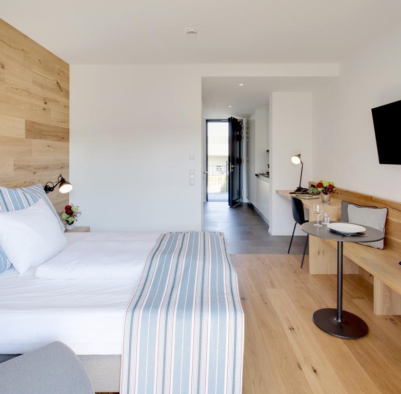 Hotel M120 Unterföhring Oda fotoğraf